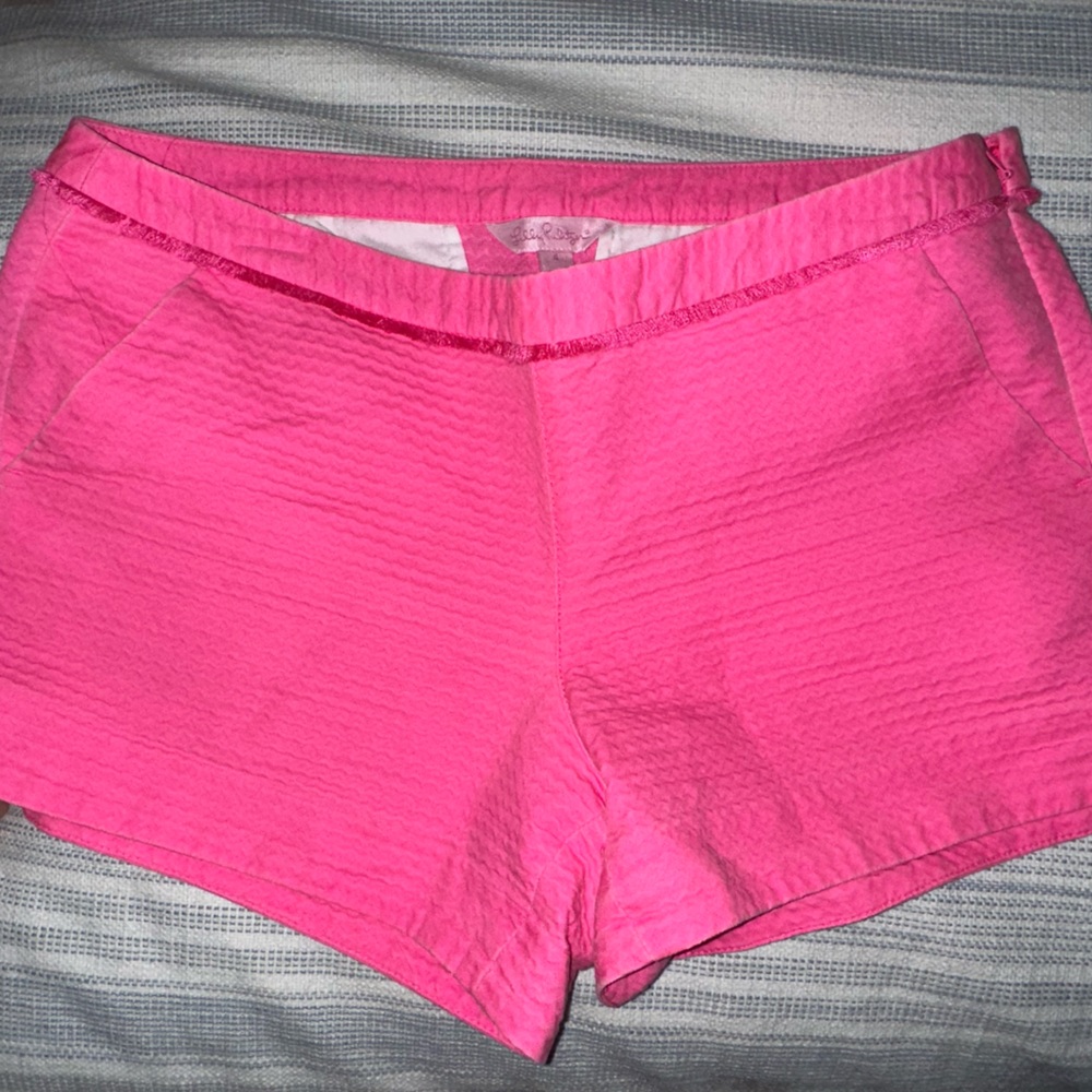 Lilly Pulitzer Sale! Shorts Size 4